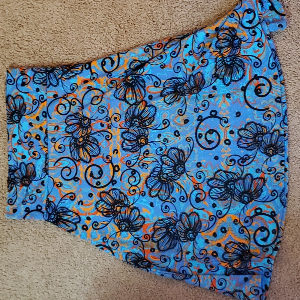 Lularoe skirt